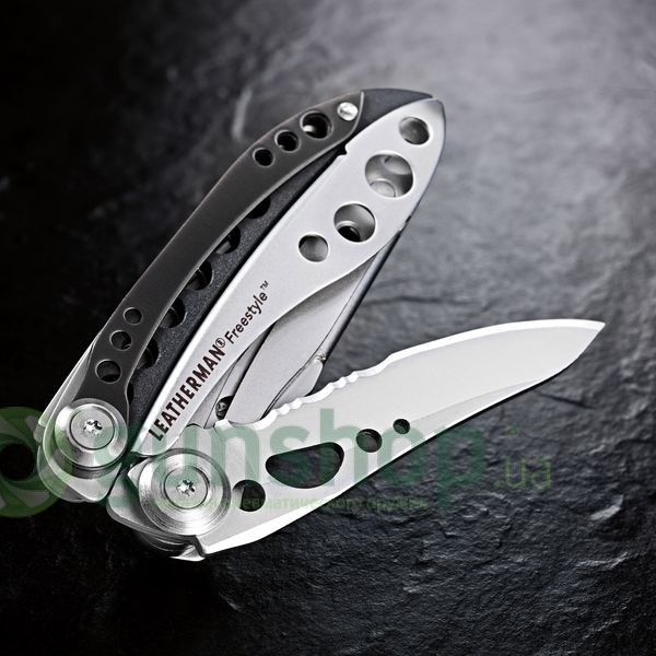 Мультитул LEATHERMAN Freestyle Мультитул LEATHERMAN Freestyle