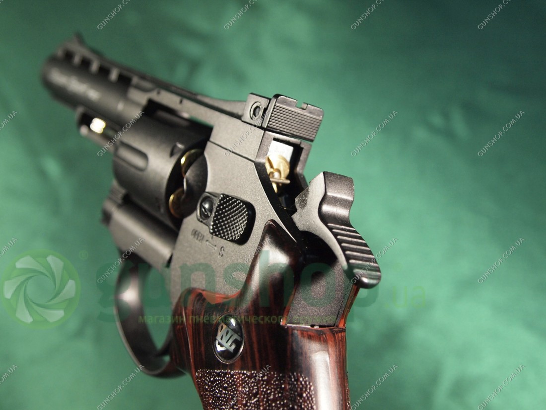 Пневматический револьвер Win Gun 701