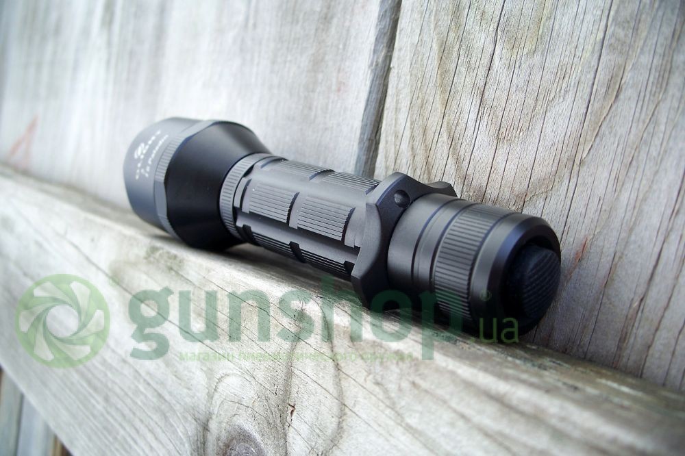 Olight-i6-2.jpg Olight-i6-2.jpg