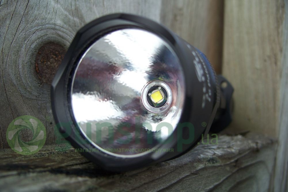 Olight-i6-4.jpg Olight-i6-4.jpg
