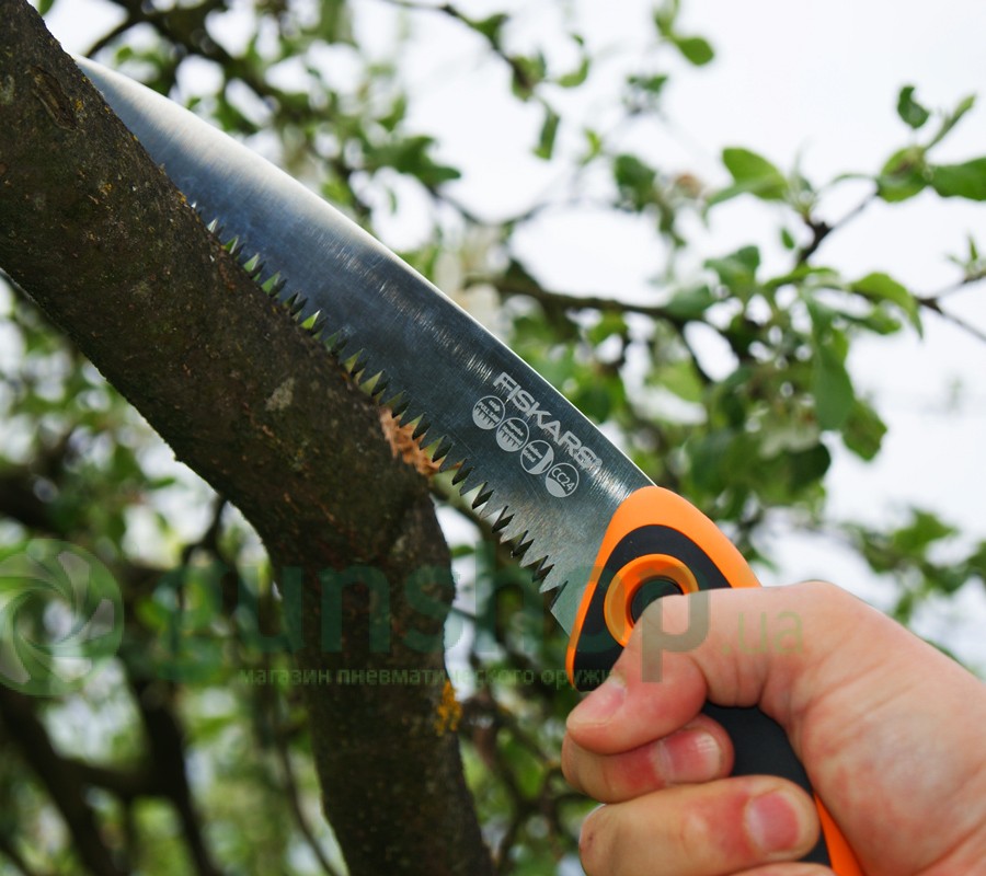 Садовая пила Fiskars SW-240 Садовая пила Fiskars SW-240