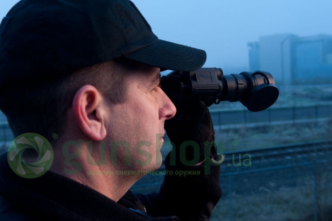 Armasight-Spark-04.jpg Armasight-Spark-04.jpg